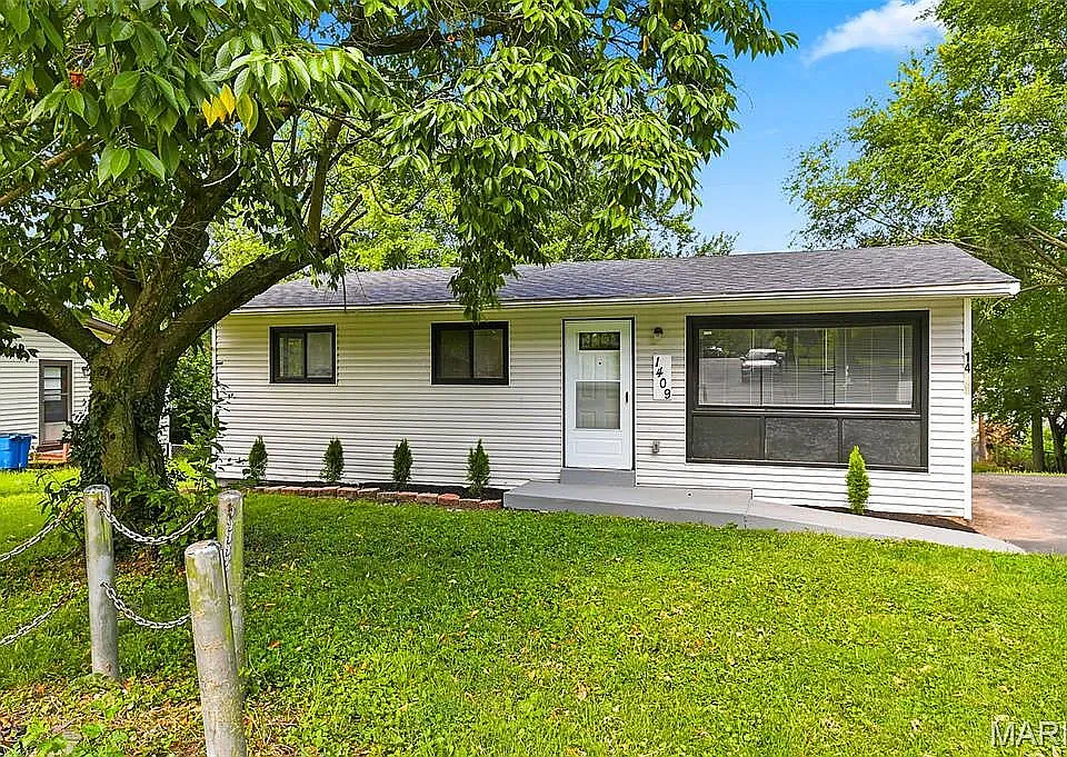 1409 Moran Dr