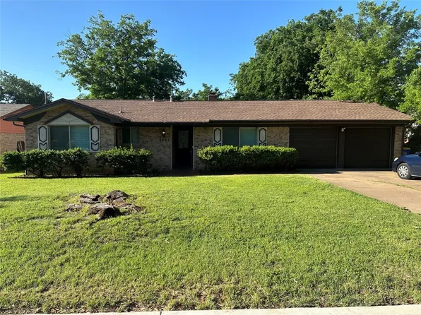 5924 Bowling Dr, Watauga, TX 76148