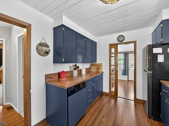 4th image of 13 Pautuck Rd