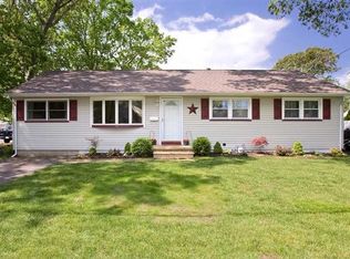122 Arrowhead Park Dr, Brick, NJ 08724