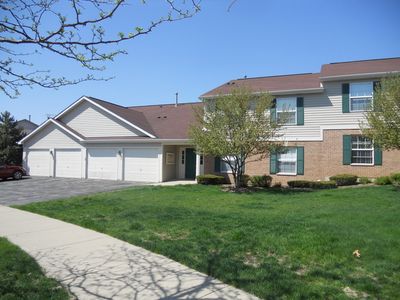 1313 N Red Oak Cir UNIT 4, Round Lake Beach, IL, 60073