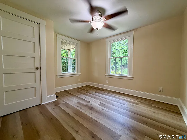 119 West St — Photo 12