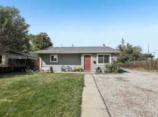 5495 Saulsbury Ct, Arvada, CO 80002