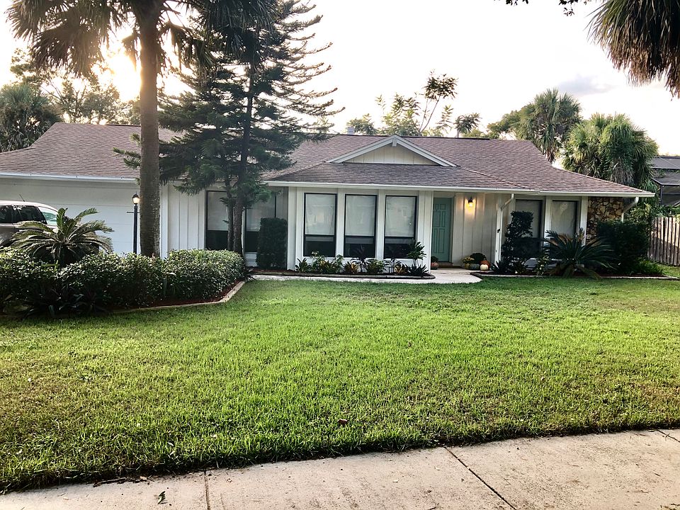 1st image of 4326 Winderlakes Dr
