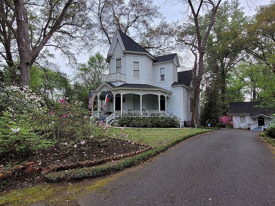 809 Texas St, Nacogdoches, TX 75961 Zillow