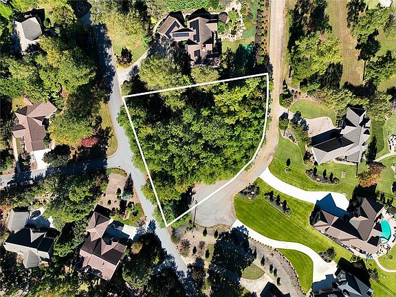 3rd image of 112 N Beacon Shores Dr