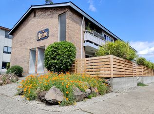1136 NW 62nd St #4, Seattle, WA 98107