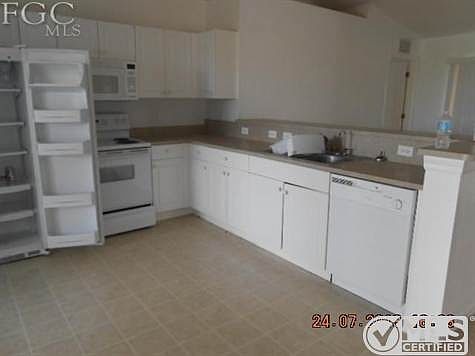 3rd image of 1624 NW 19th Ter