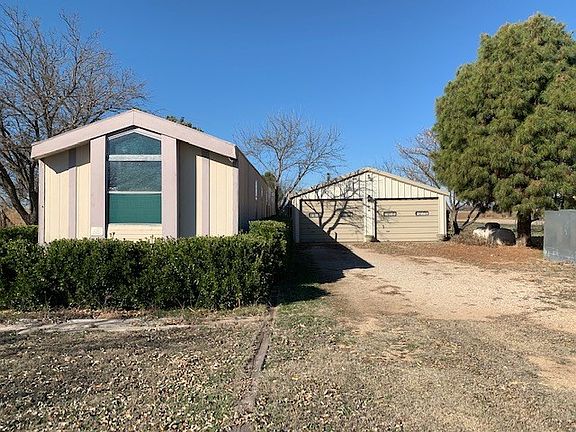 3rd image of 10749 Oatland Dr