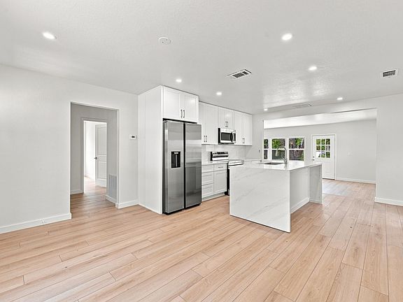3rd image of 1710 S 9th St