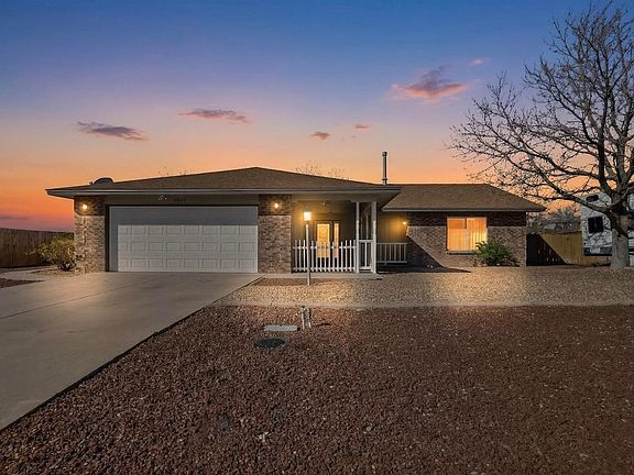 2nd image of 4640 Aqua Marine Dr NE