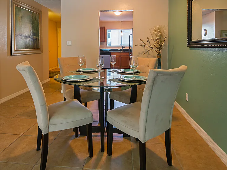 Creek Club Apartments — Photo 15