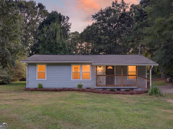 34 Pickens Dr, Griffin, GA 30223