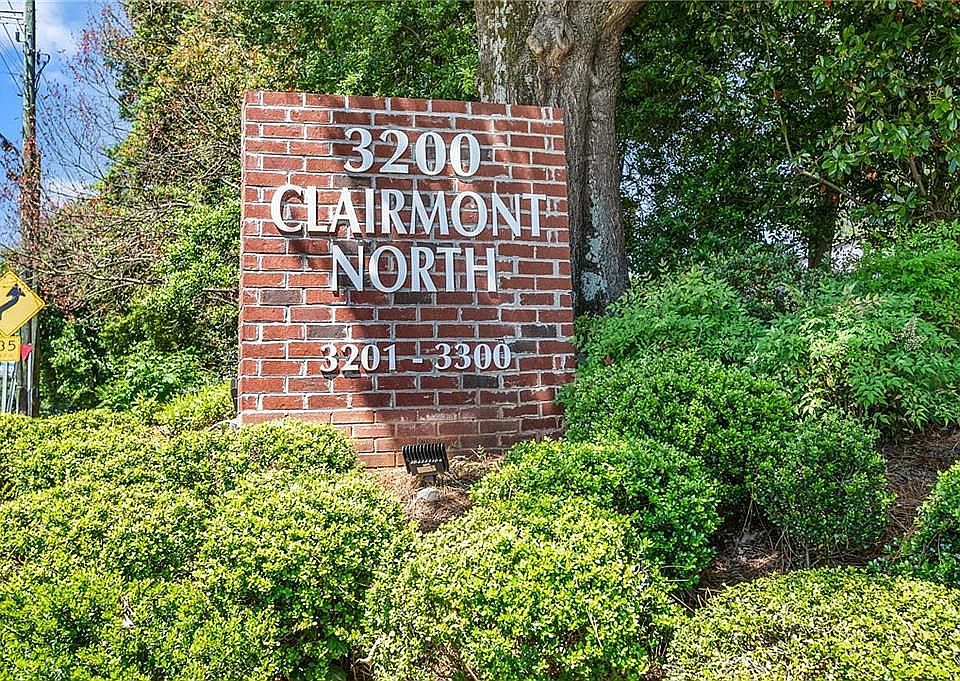 1st image of 3202 Clairmont N