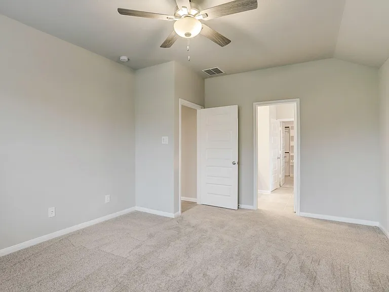 2110 Cherryvale Dr — Photo 12
