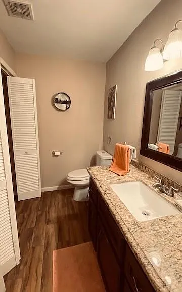 1831 Sherwood Forest St #28 — Photo 9