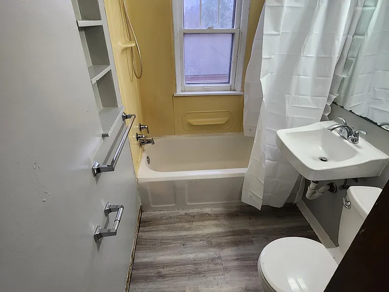 541-615 W Lincoln Ave #F-547 — Photo 7