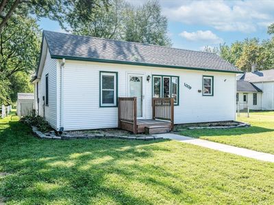 1009 N Frost Ave, Avoca, IA, 51521