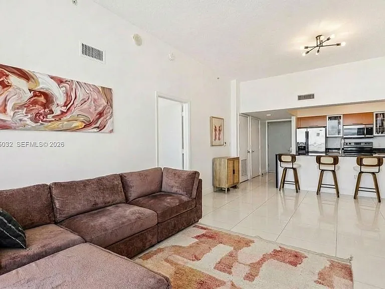 1750 N Bayshore Dr #5611 — Photo 11