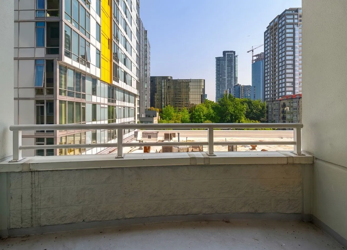 1 bed, 685 sqft, $2,500 — Photo 4