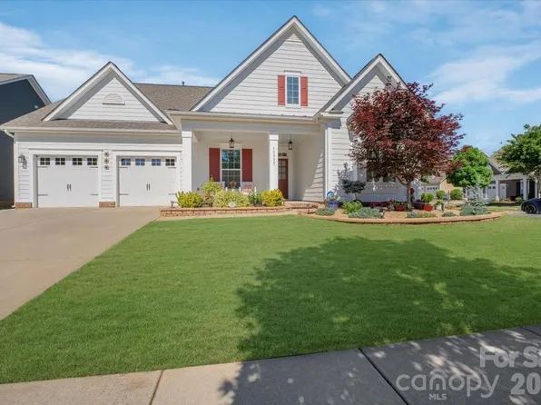 13335 Union Square Dr, Huntersville, NC 28078