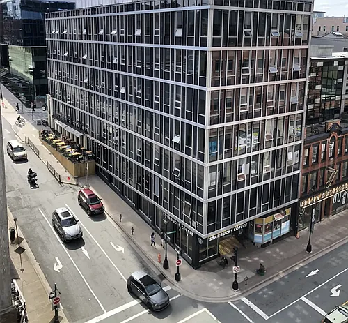 1646 Barrington St Photo 1
