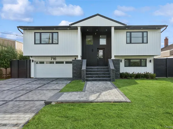 716 Oakland Avenue, Cedarhurst, NY 11516