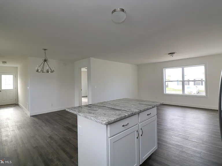5 Welch Dr E — Photo 13