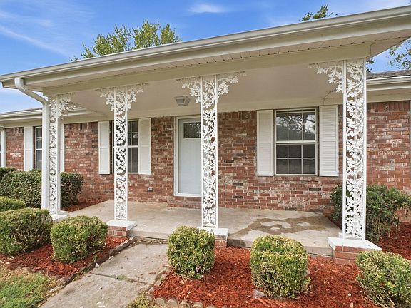 4th image of 12 Juniper Pl