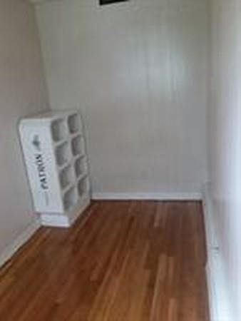 2nd image of 185 Marion St #2