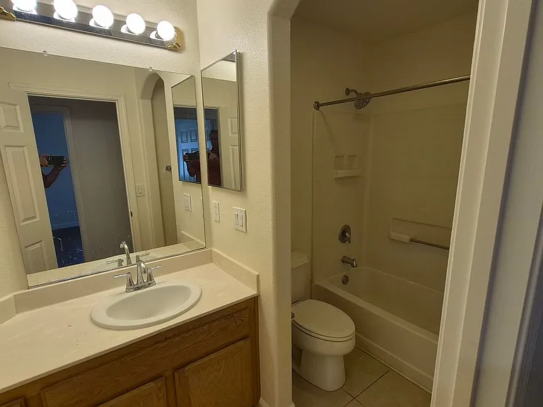 5317 Buckwood Way — Photo 10