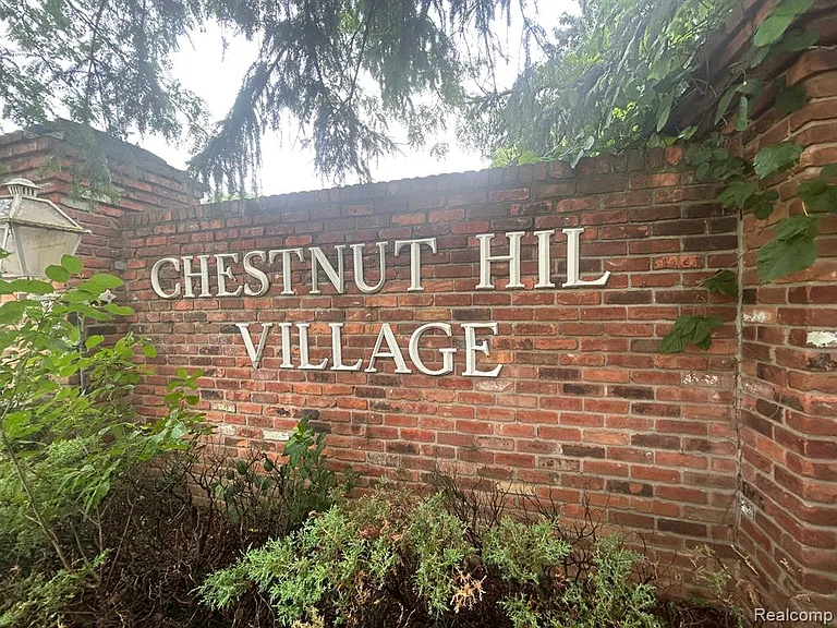 924 Chestnut Hill Dr #A — Photo 18