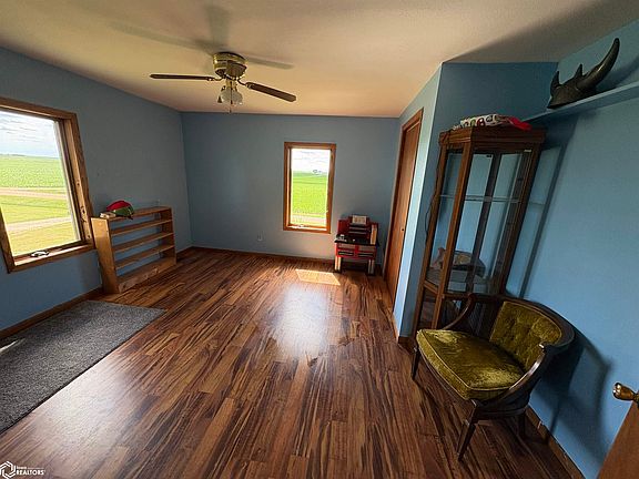 5th image of 4102 110th Ave