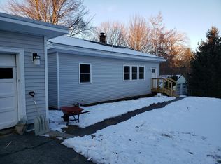 14 Olive St, Auburn, ME 04210