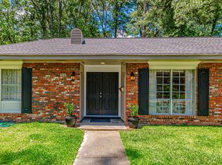 928 Briarfield Rd, Jackson, MS 39211