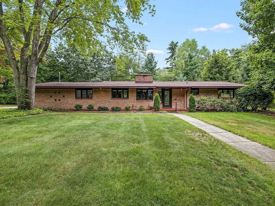 1st image of 2001 Sylvan Ln