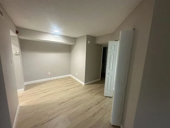 3748 Idlebrook Cir #110 — Photo 3