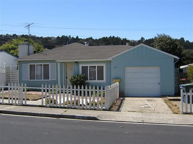 1st image of 224 Longford Dr