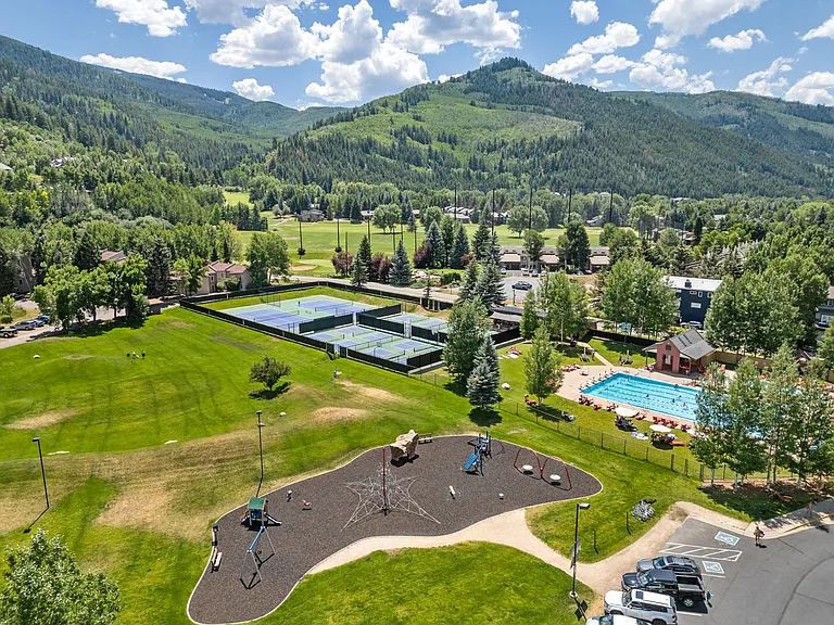 Pickleball and tennis courts, swimming pool and playground within 5 minute walk