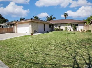 2105 E 20th St, Santa Ana, CA 92705