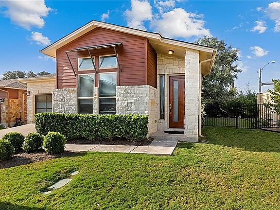 2nd image of 105 Clara Rose Ct