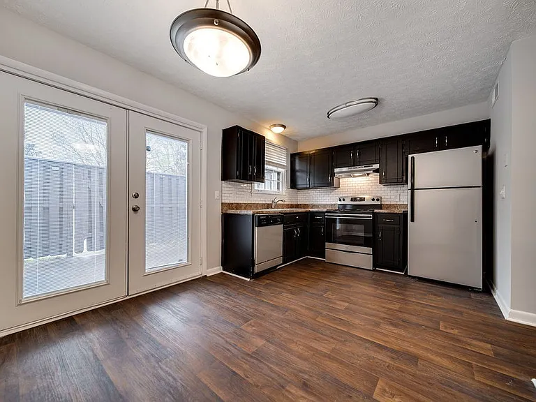 509 Alexander Dr — Photo 51