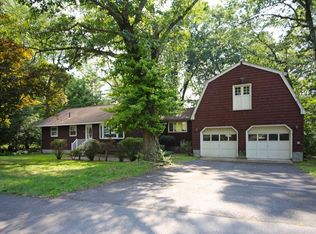 29 Russet Rd, Billerica, MA 01821