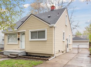 18437 Lennane, Redford, MI 48240