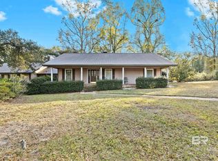 12606 Boone Ln, Fairhope, AL 36532