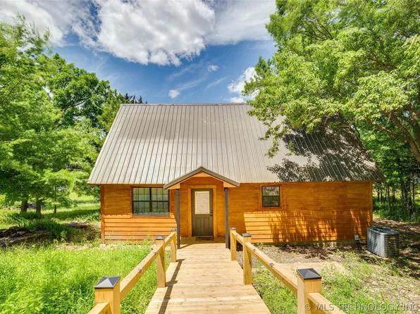 3859 W Lake Rd, Fort Towson, OK 74735