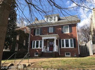 2816 34th Pl NW, Washington, DC 20007