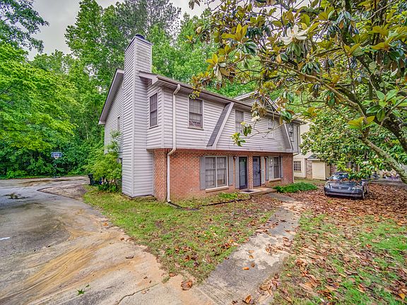 2nd image of 1190 Forest Villa Dr NW