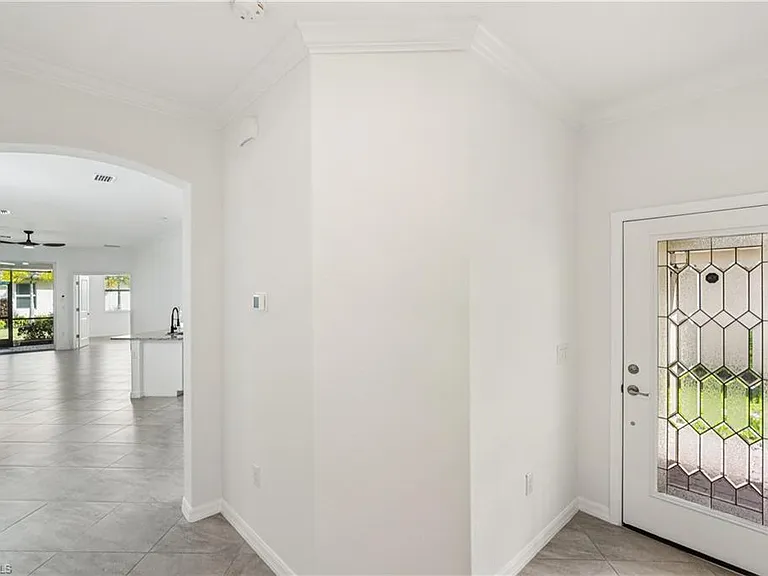 1751 Alameda Dr — Photo 3