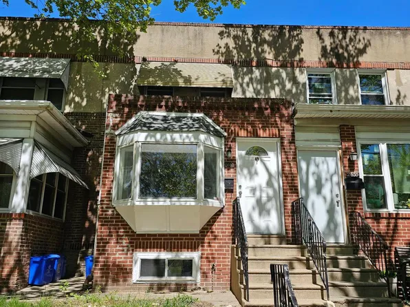 2633 S 71st St, Philadelphia, PA 19142